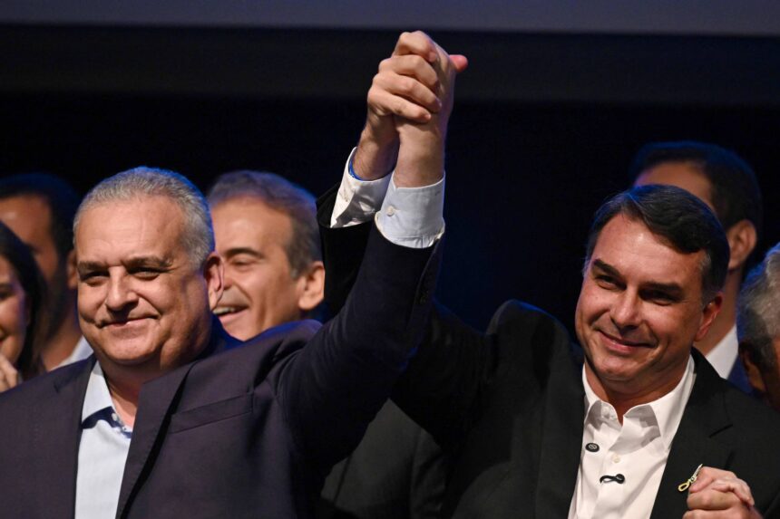 Alfredo Gaspar Flávio Bolsonaro