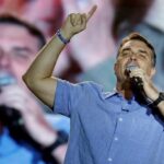 Aliados de Flávio Bolsonaro em fórum de extrema-direita na Argentina
