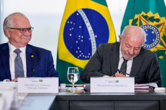Fachin Lula