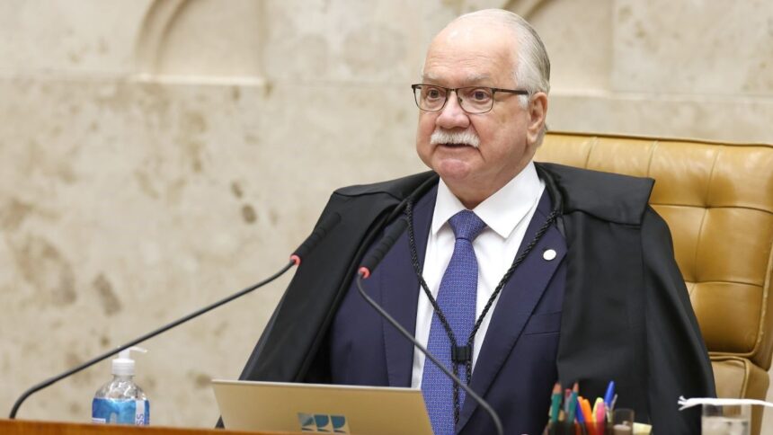 Edson Fachin em sessão do Supremo Tribunal Federal