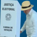 Lula vota em São Bernardo do Campo